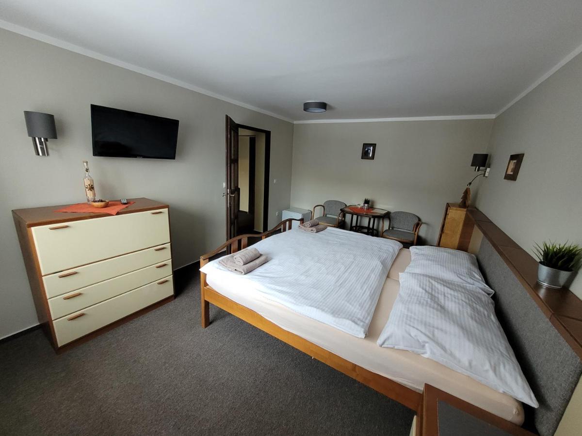 Hotel Stary Mlyn Jeseník Eksteriør billede